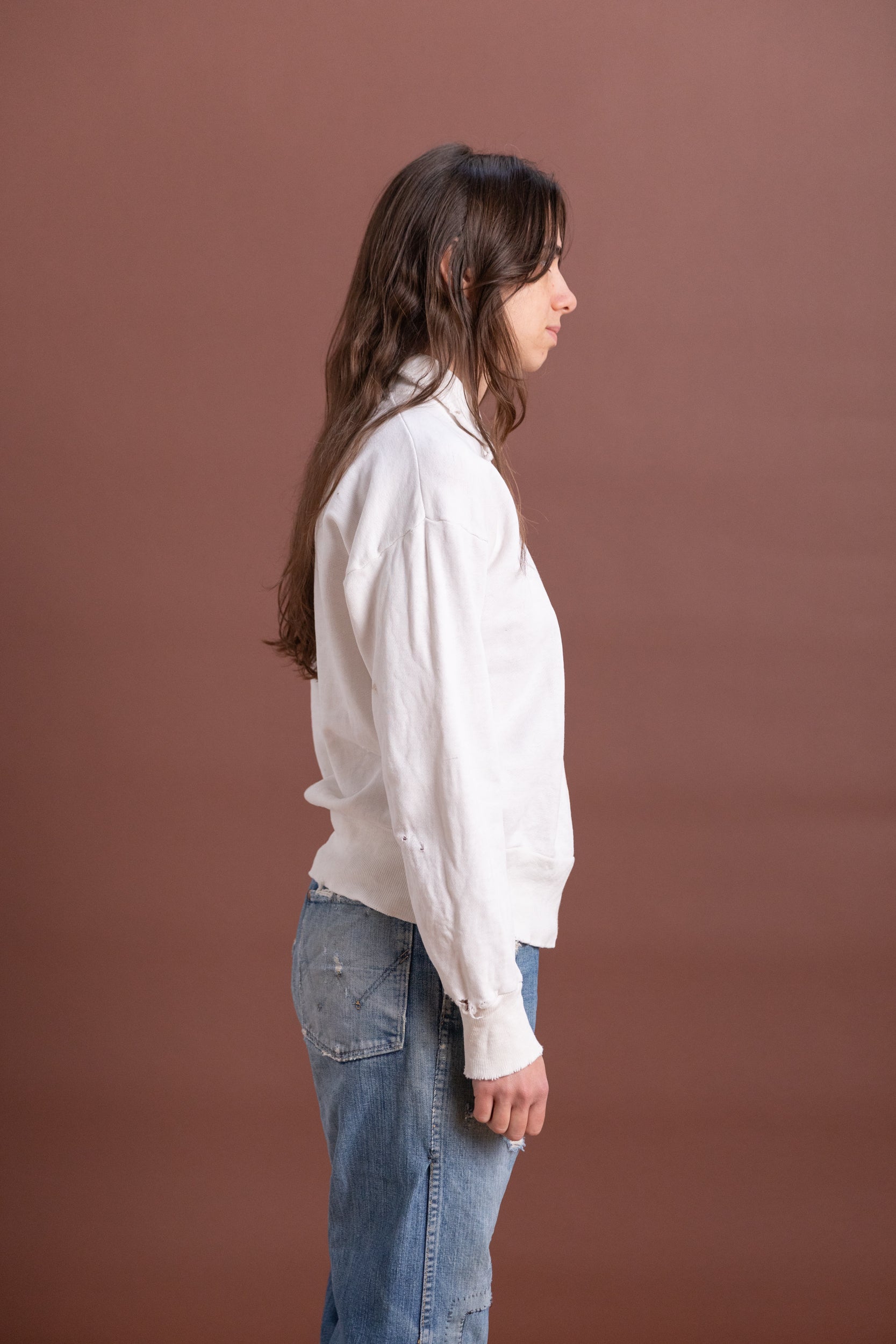 VINTAGE WHITE SWEATSHIRT 06