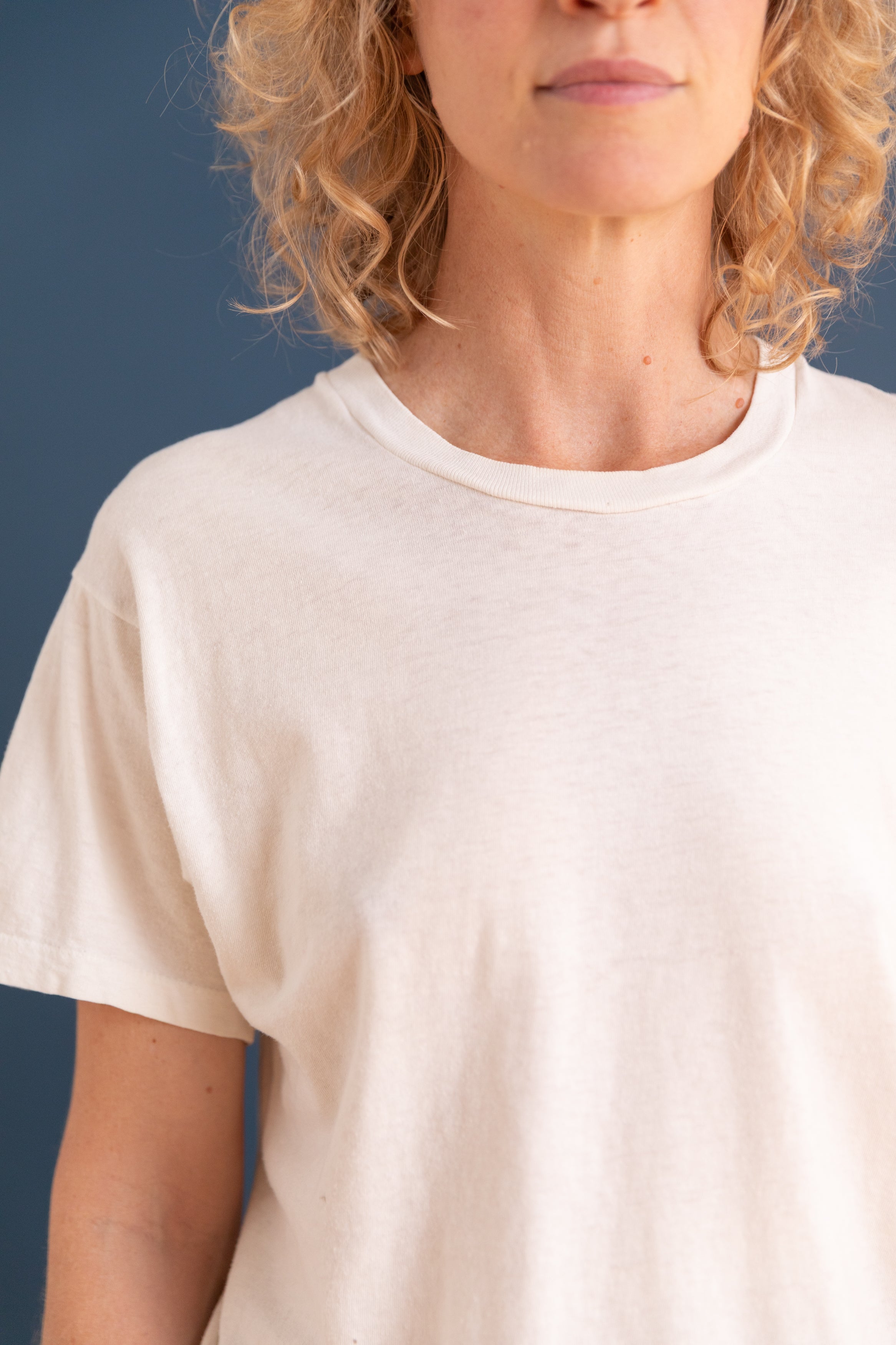 VINTAGE WHITE TEE 66