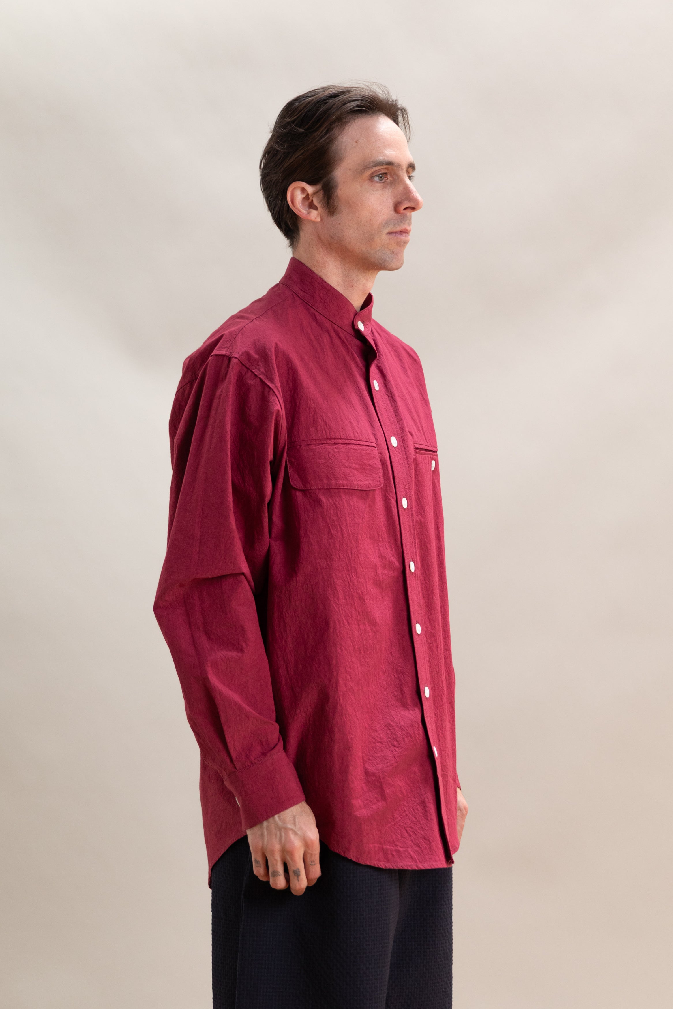 AIRPORT SHIRT IN BORDEAUX COTTON/LINEN TYPWRITER CLOTH