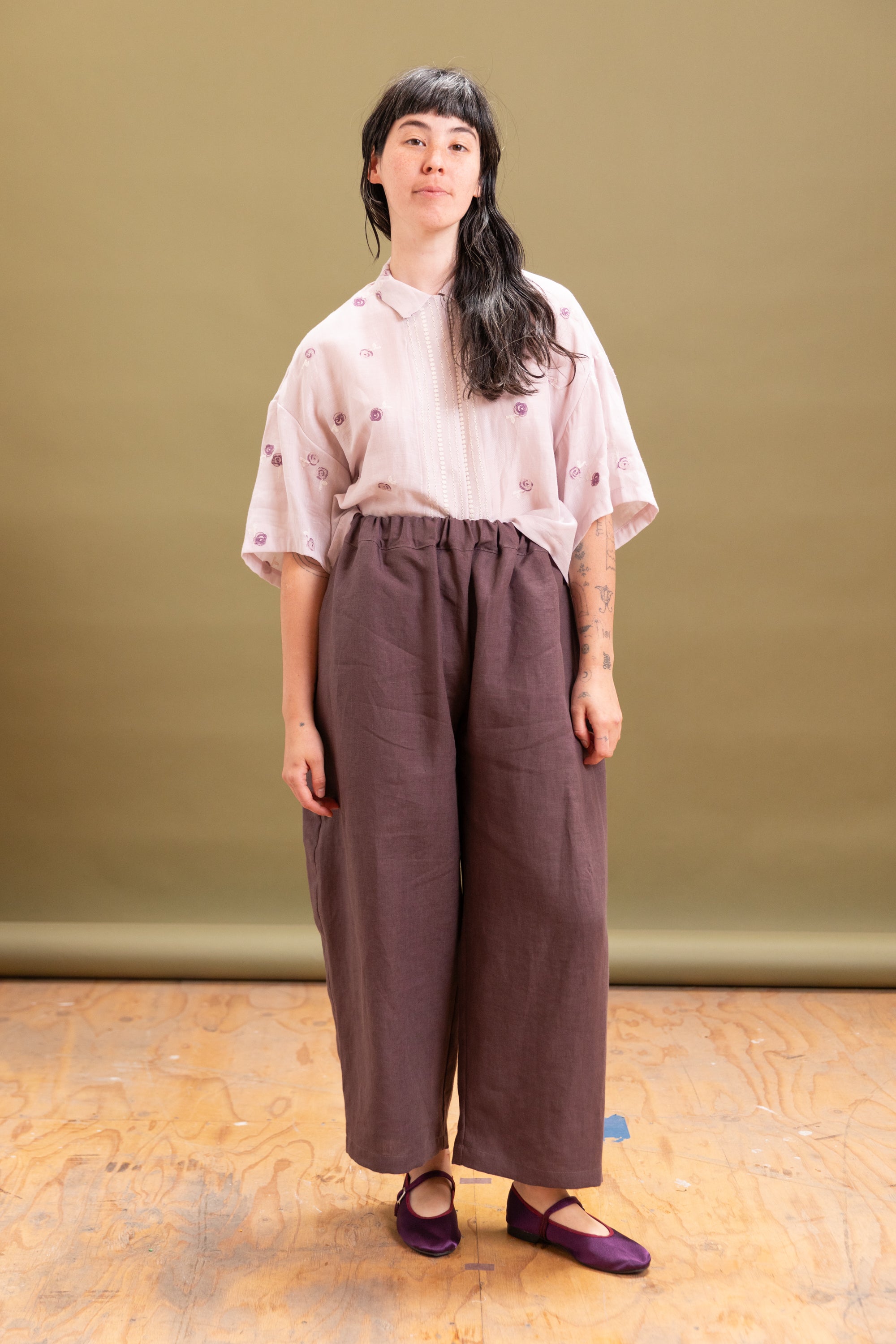STUDIO PANT IN GRAPE STONEWASHED LINEN