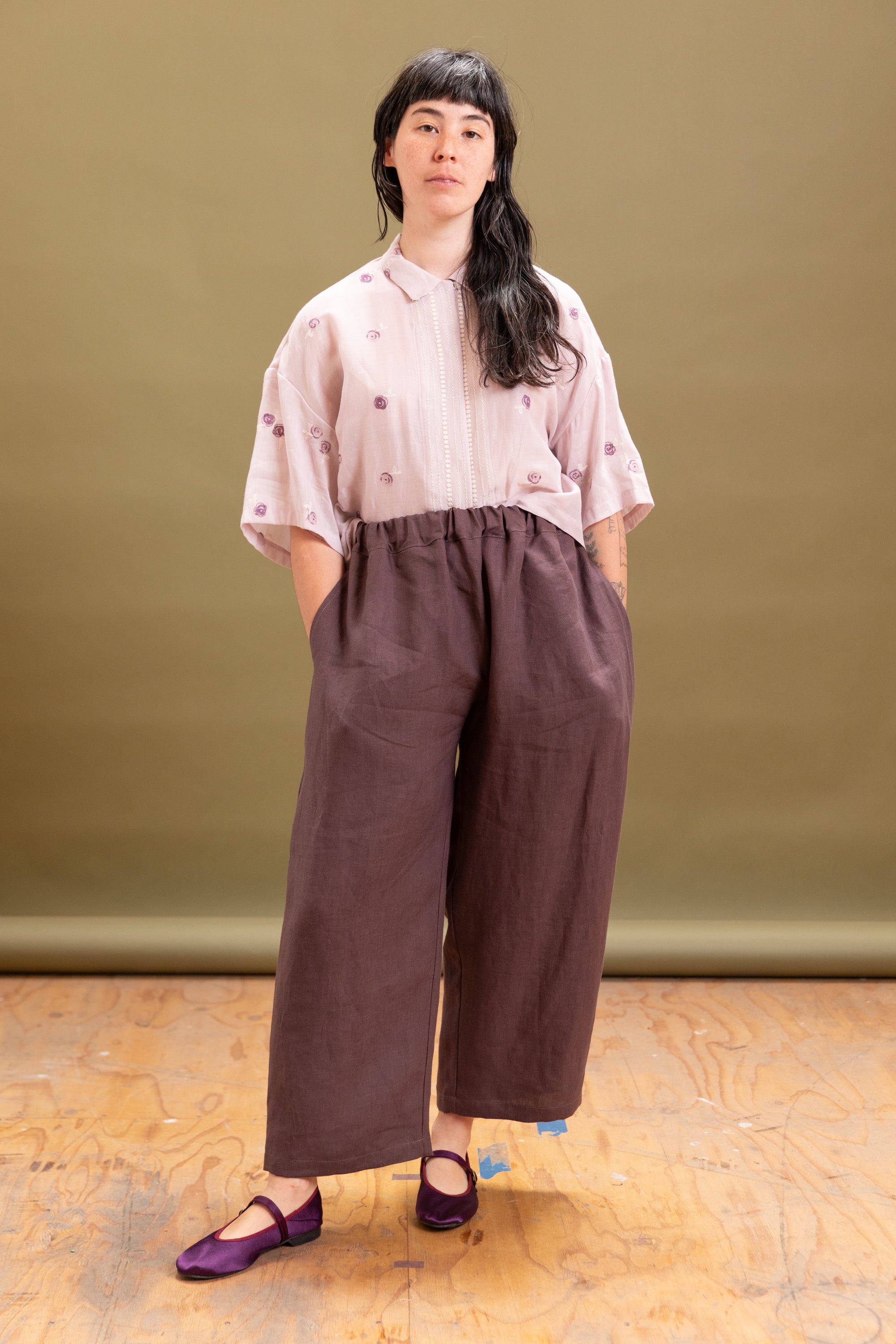 STUDIO PANT IN GRAPE STONEWASHED LINEN