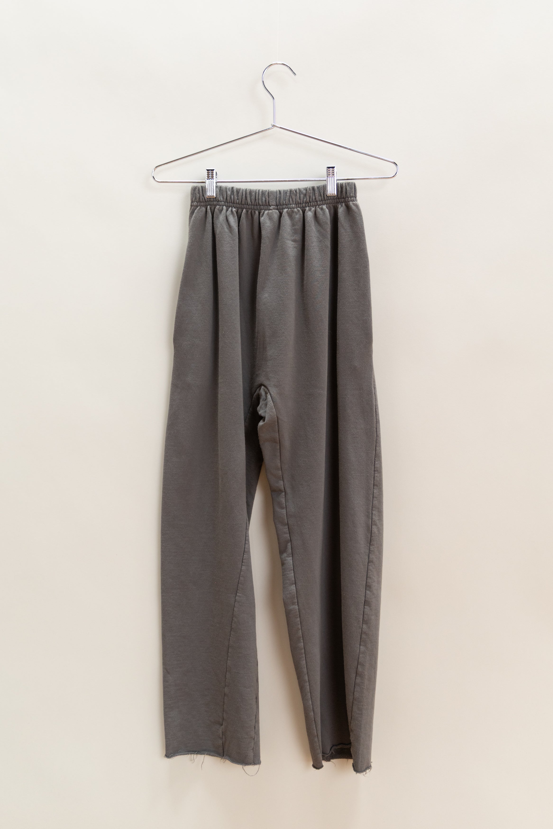 EASY SWEATPANTS IN STONE