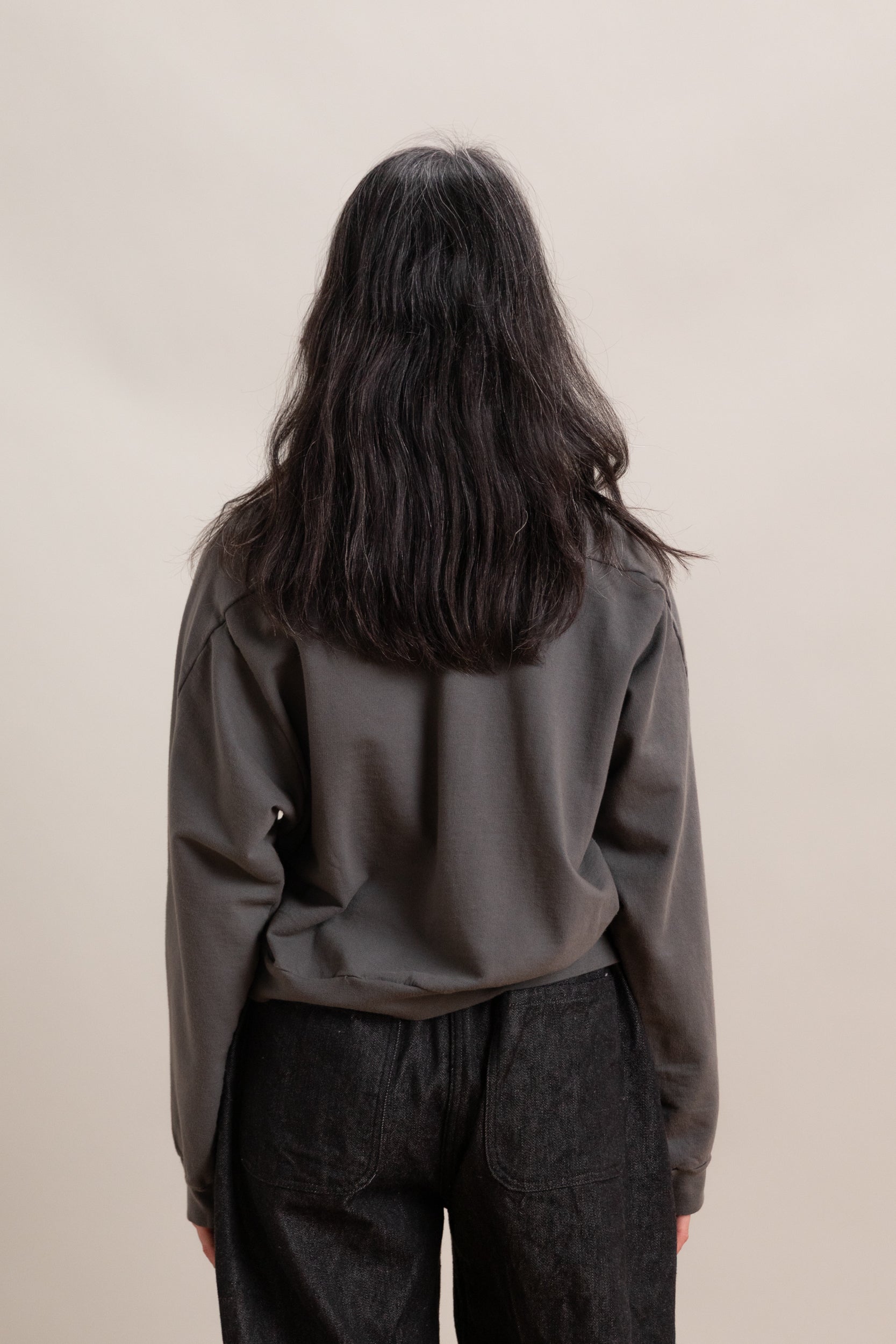 EASY SUMMER SWEATSHIRT IN STONE
