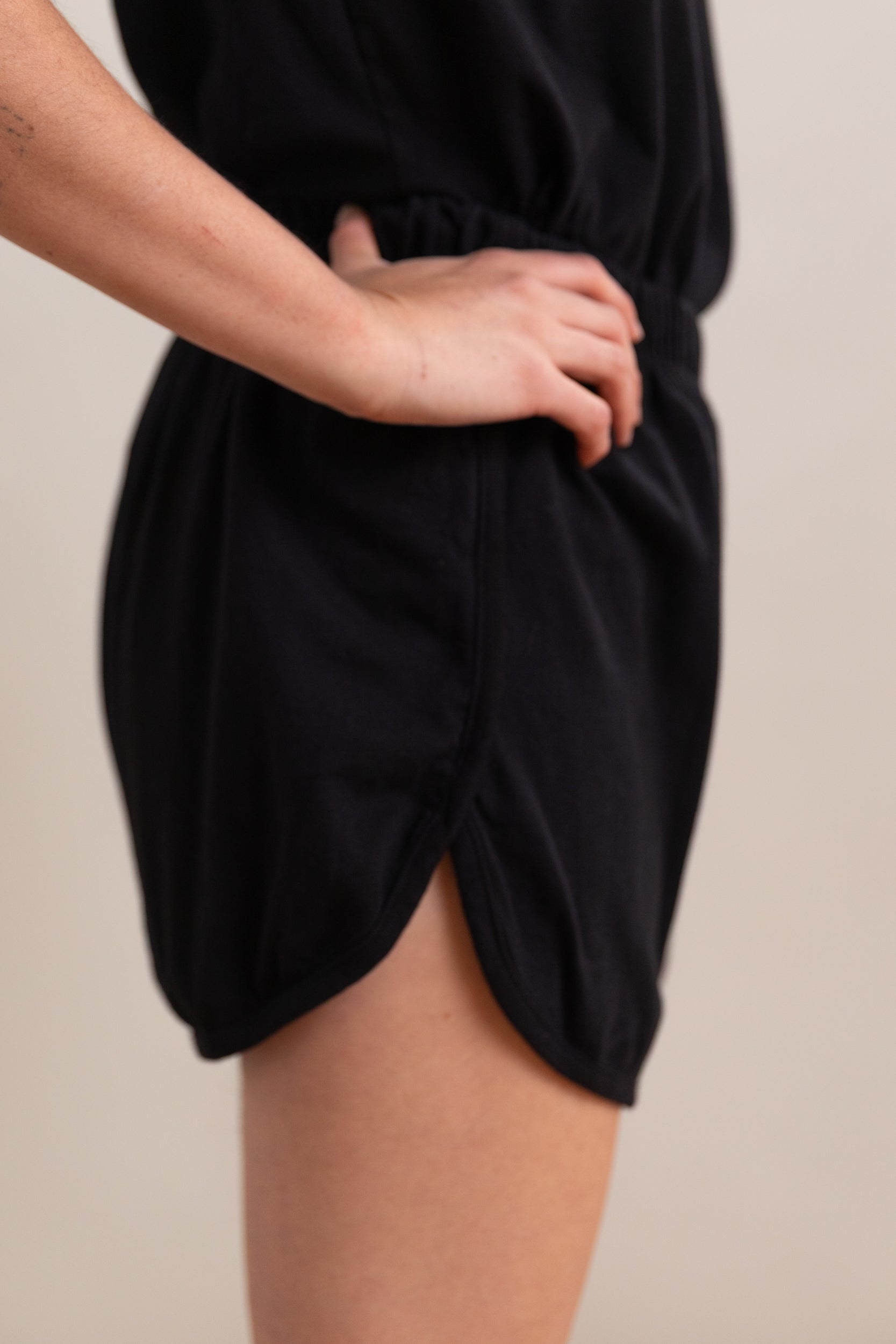 TRAINER SHORT IN BLACK