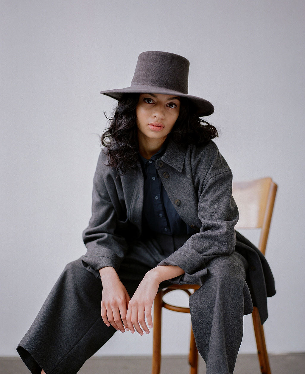 DARYL IN VELOUR FELT