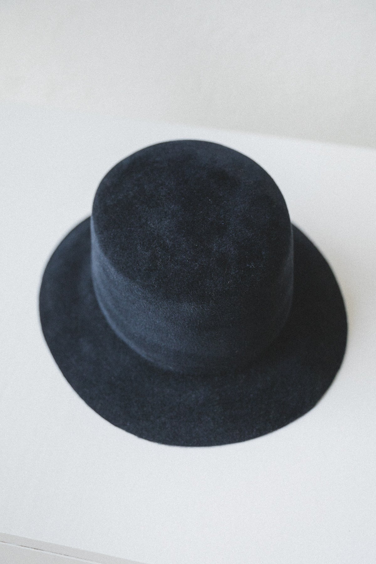 BUCKET HAT IN VELOUR FELT