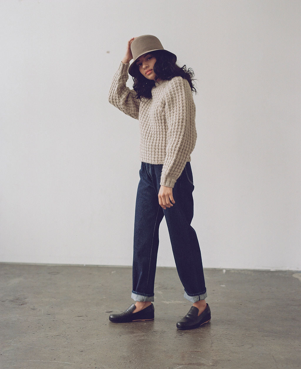 BUCKET HAT IN VELOUR FELT