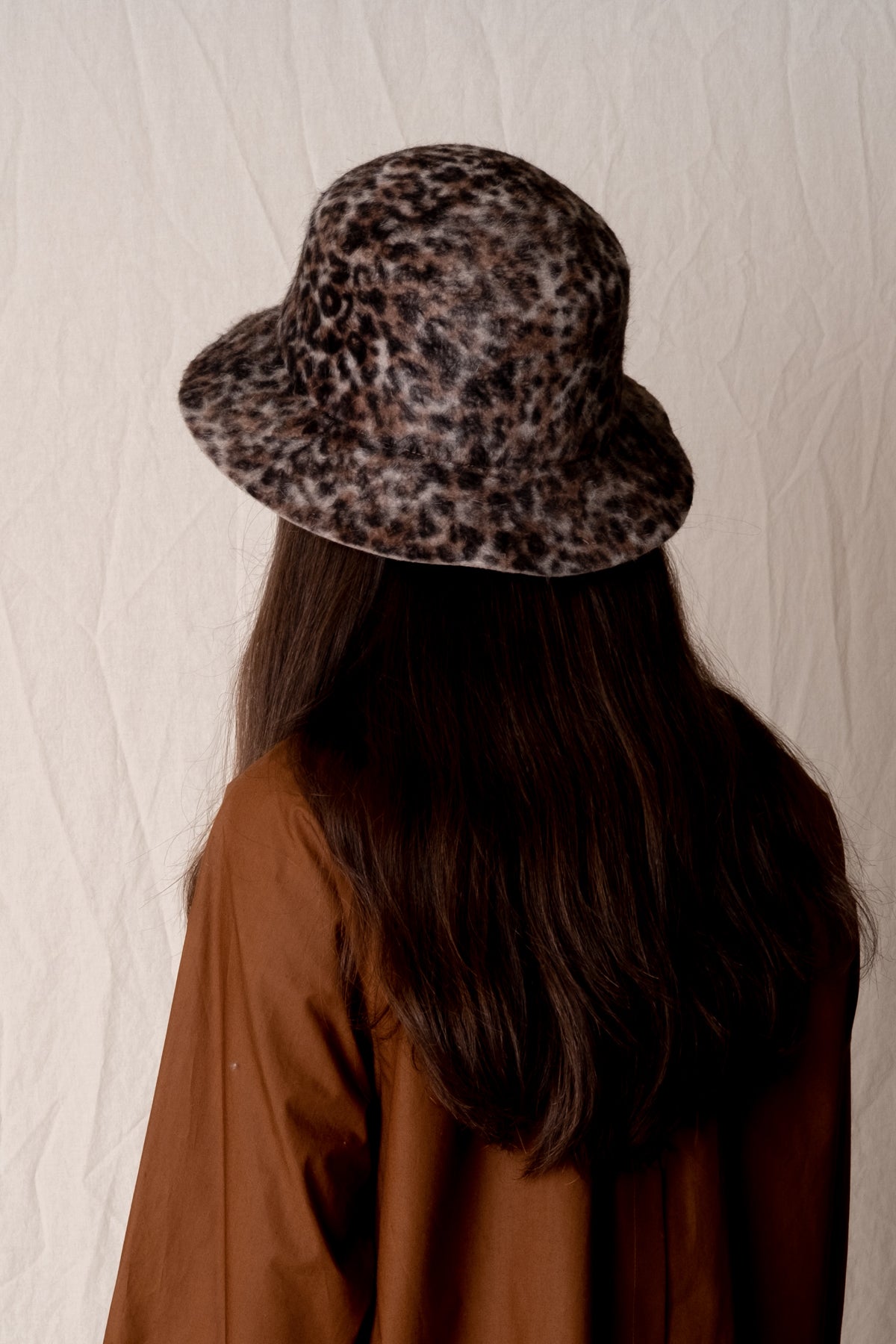 BUCKET HAT IN SHAG FELT