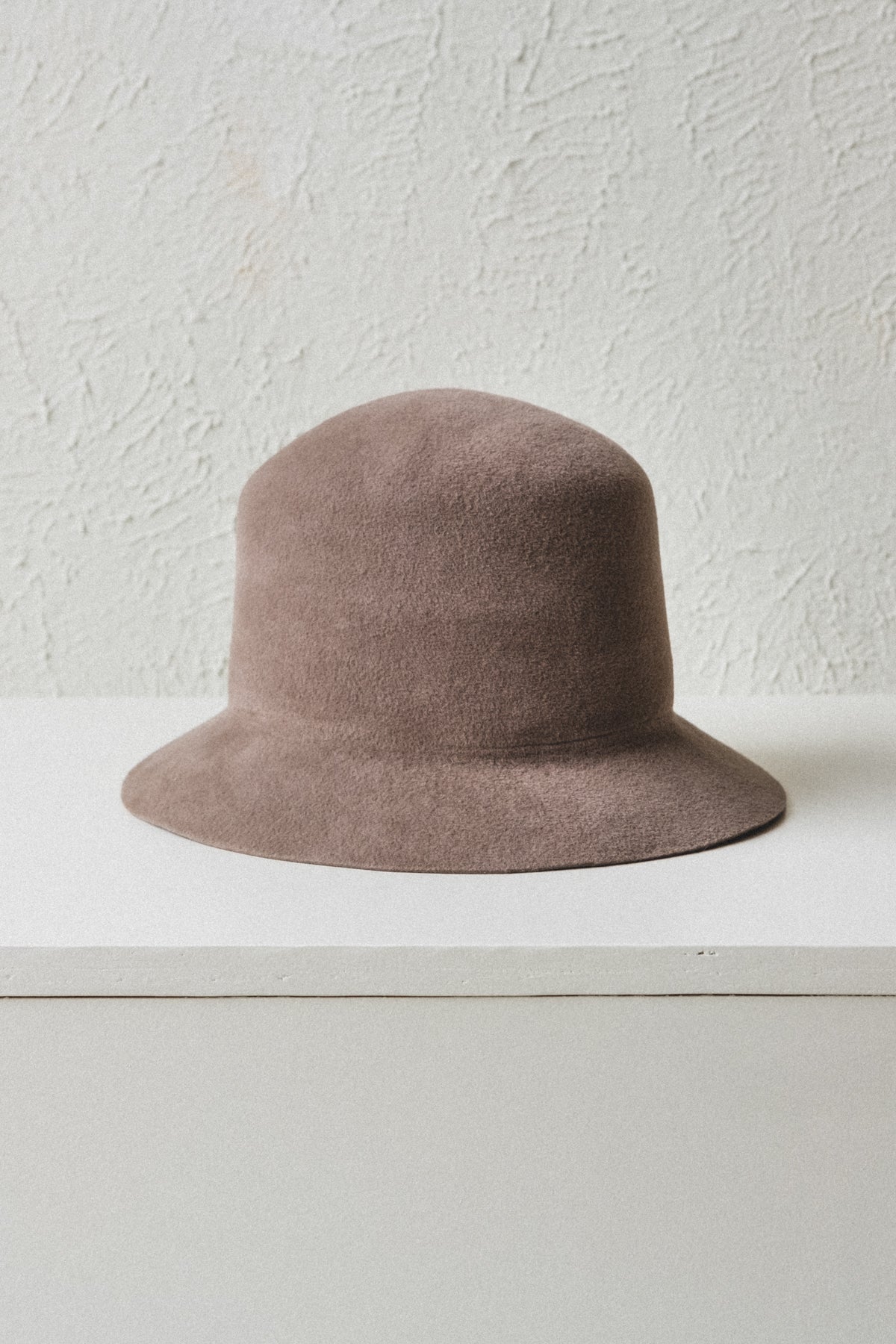 BUCKET HAT IN VELOUR FELT