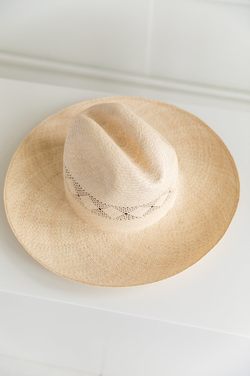 SAVOY EXTRA IN PANAMA STRAW