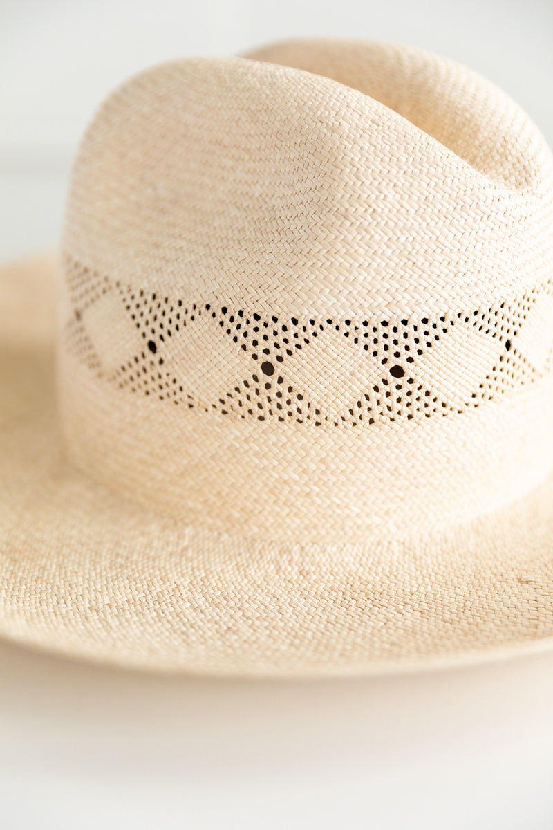 SAVOY EXTRA IN PANAMA STRAW