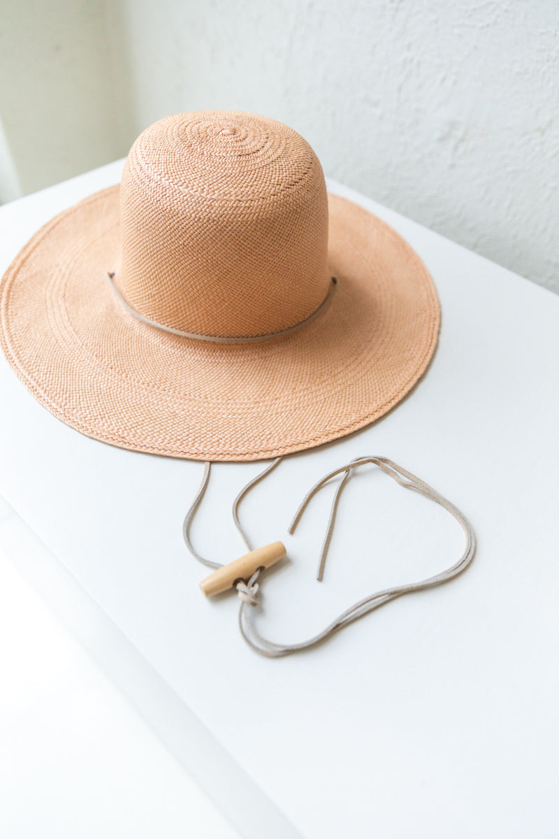 SUNCREST IN PANAMA STRAW