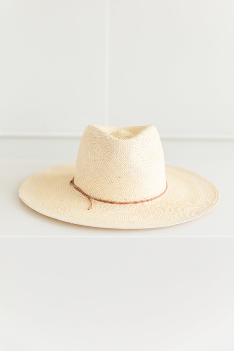 WAKEFIELD IN PANAMA STRAW