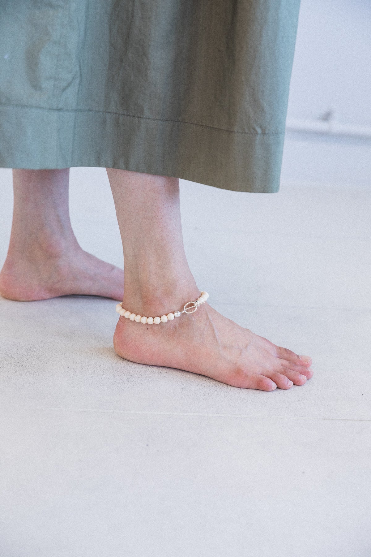 AMA ANKLET