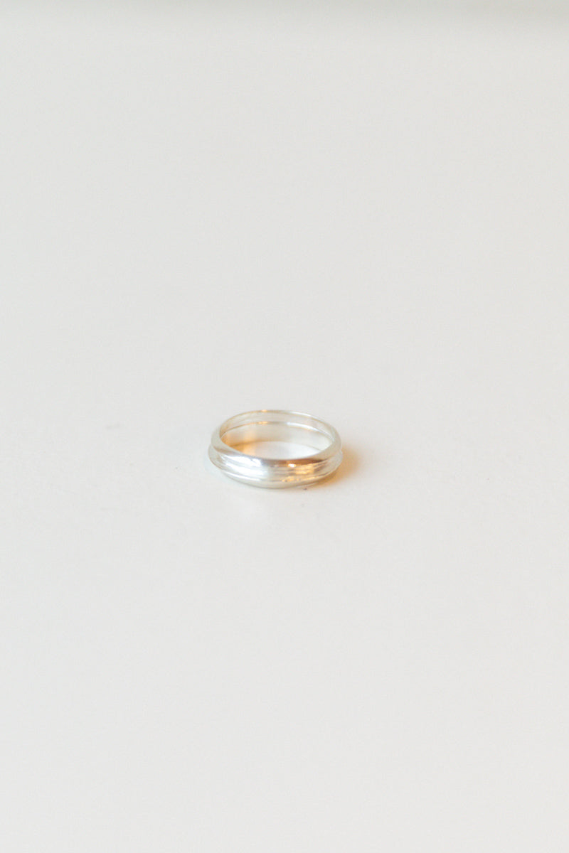 PETITE HERA RING IN SILVER