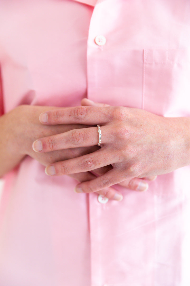 THIN ROPE RING IN SILVER