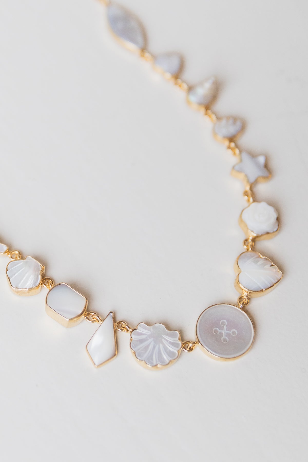 PEARL AND SHELL NECKLACE
