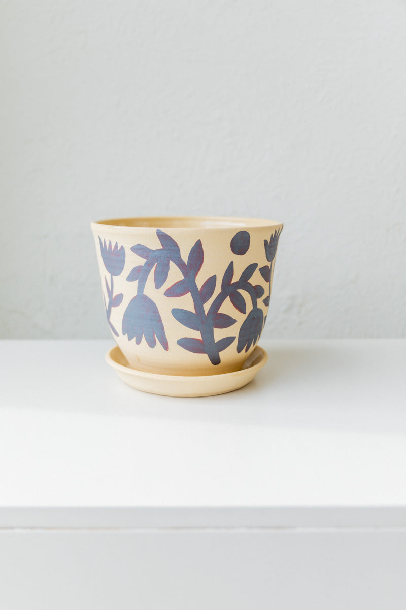 SMALL FLORAL PATTERN PLANT POT