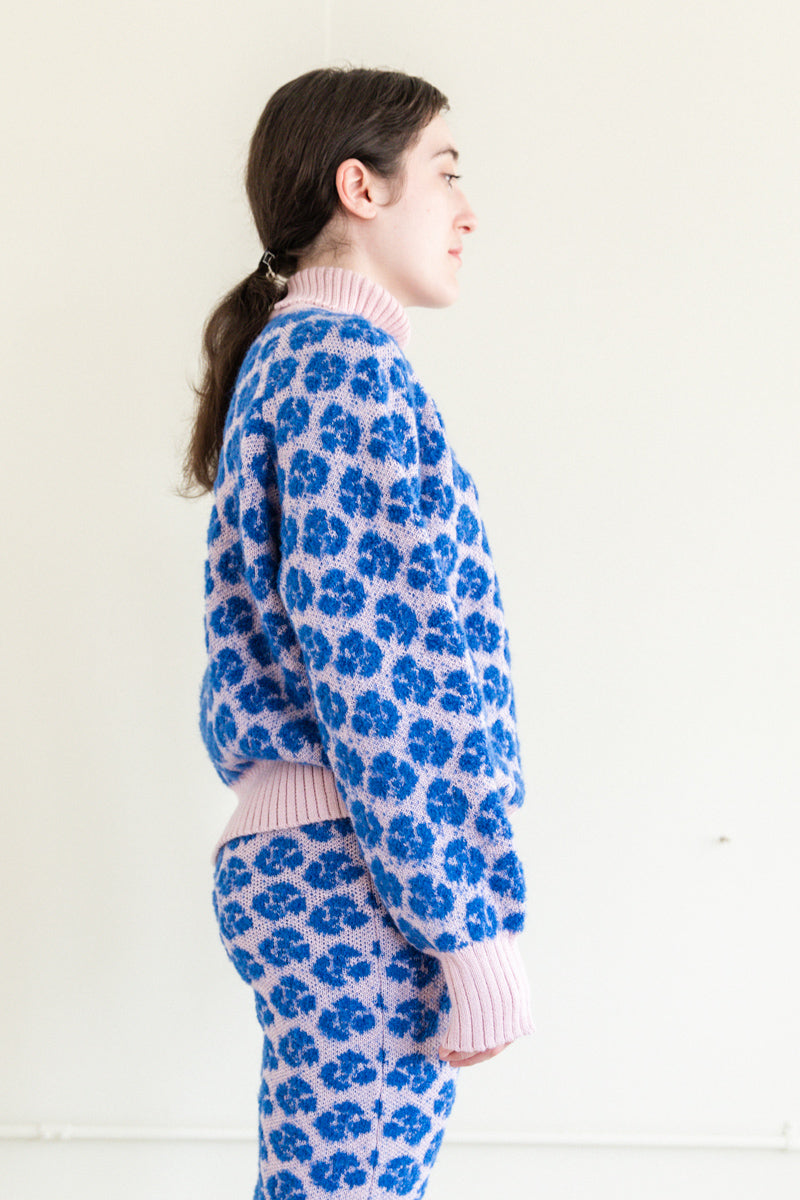 GOLGOLI TURTLENECK IN DUSTY PINK & BLUE