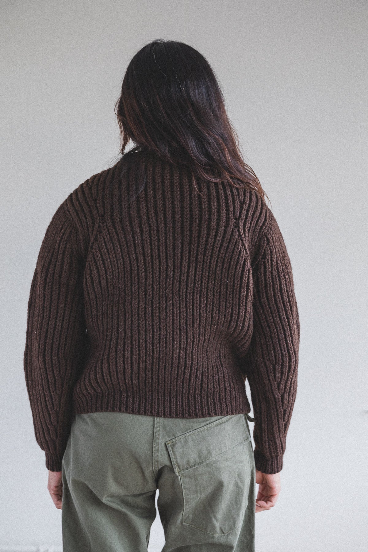 OMBU SWEATER IN EARTH