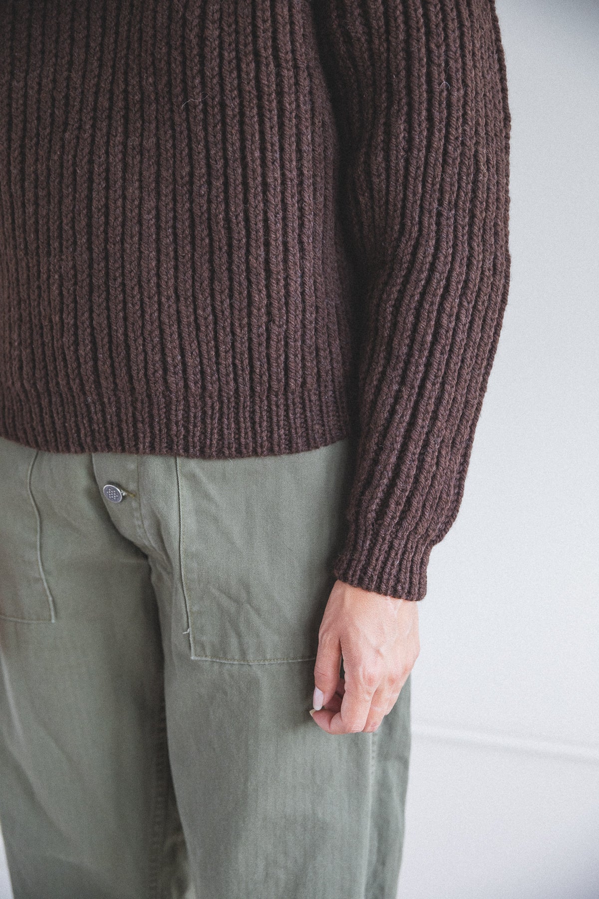 OMBU SWEATER IN EARTH