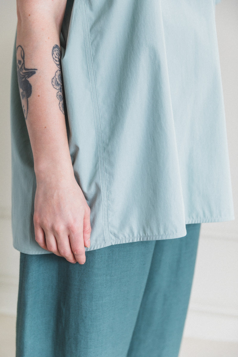 KERALA OVERSIZED WOVEN TEE IN GLACIER