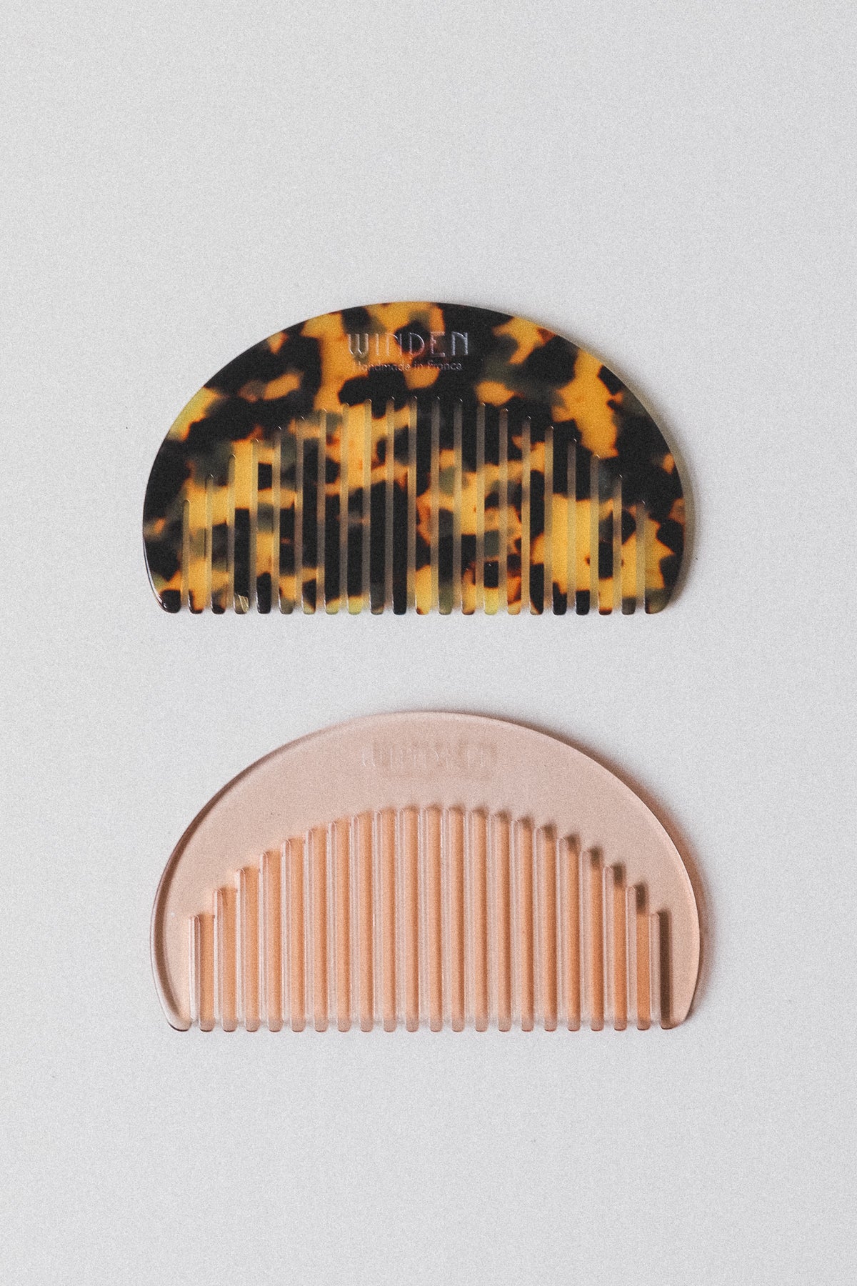 Winden Maddy Comb in Champagne PAIGE TRAVEL COMB main image 3