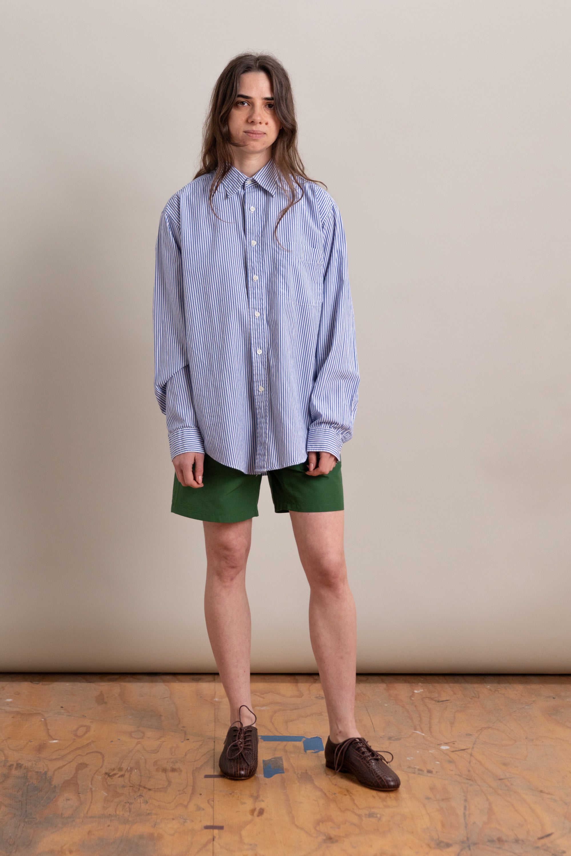 VINTAGE BUTTON UP SHIRT 10