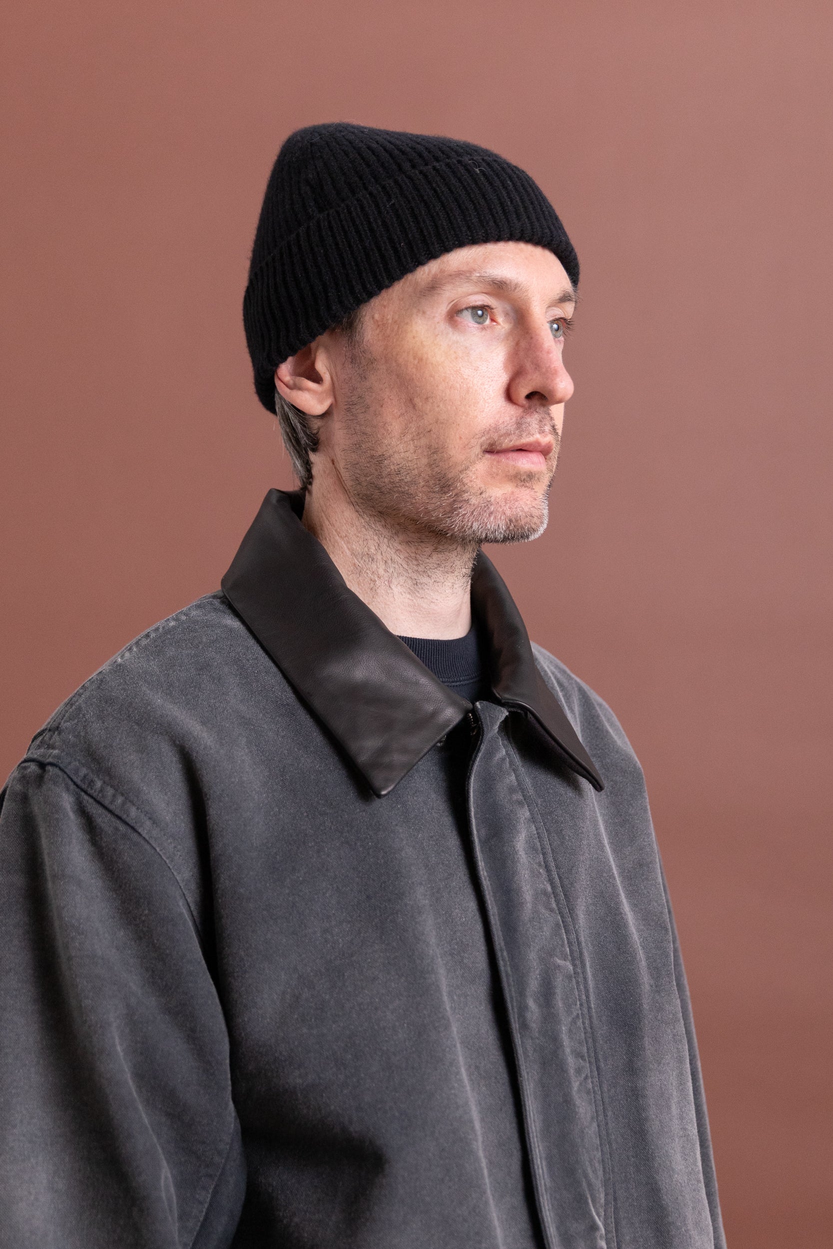 VICKO BEANIE IN BLACK