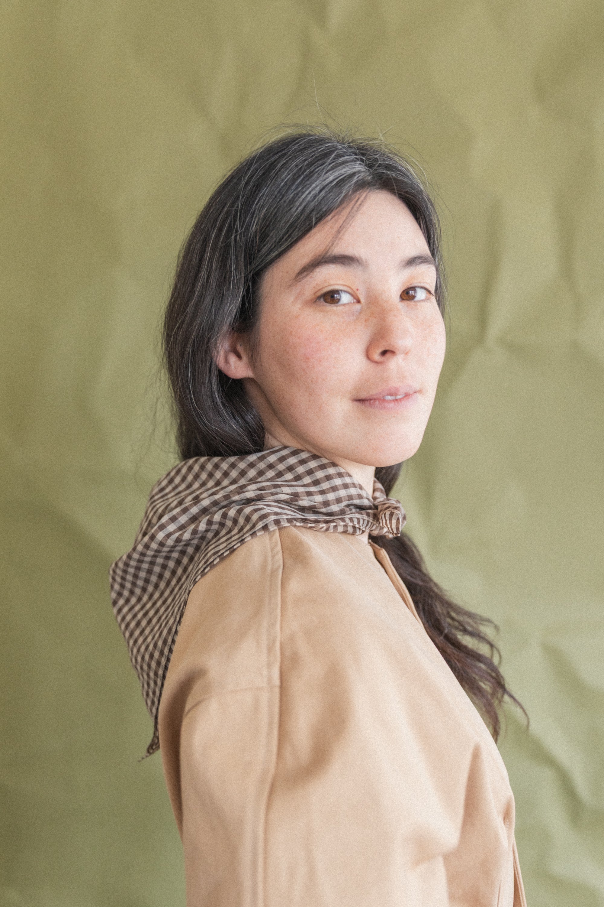 AIRY LIGHT COTTON CHECK SCARF IN BROWN GINGHAM