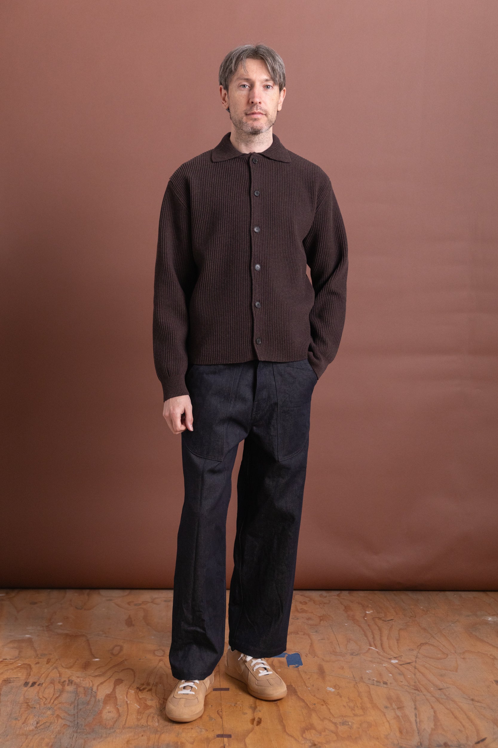 SUPER FINE WOOL RIB KNIT SHIRT CARDIGAN IN TOP BROWN