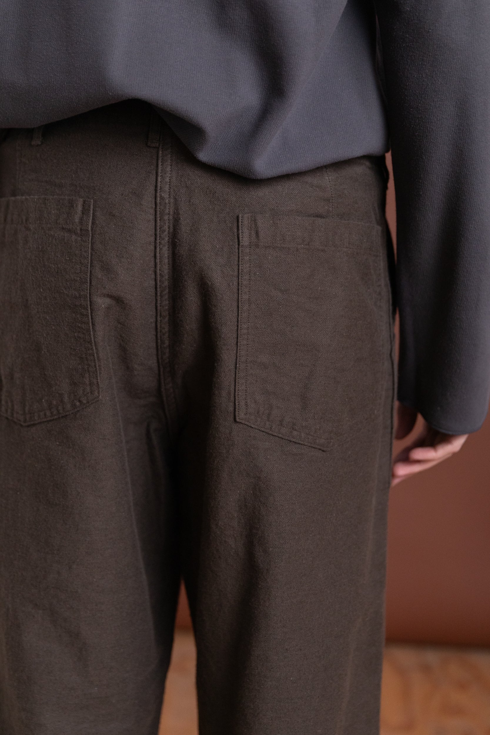 RELAX FIT COTTON LINEN MOLESKIN FATIGUE PANTS IN CHARCOAL GRAY