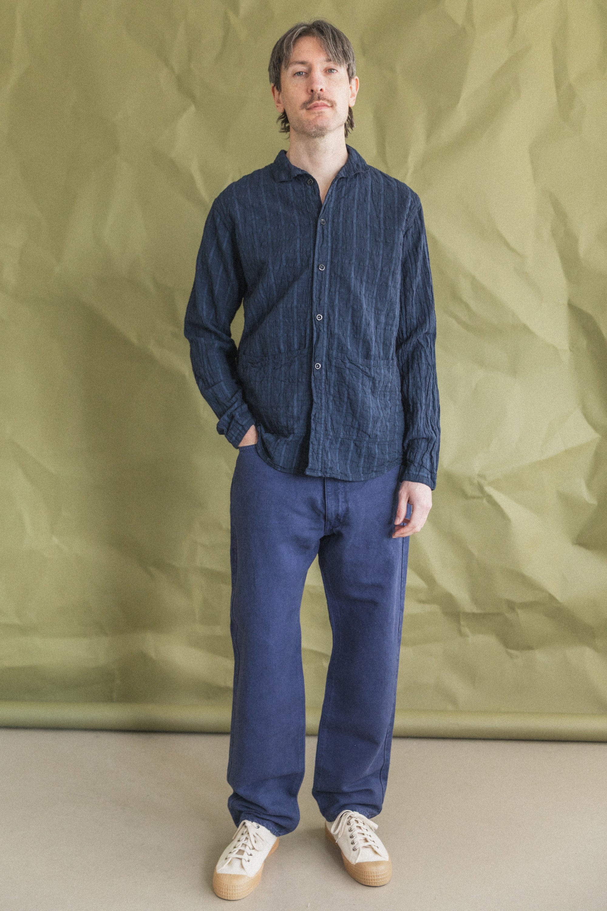 FLIPPED COLLAR SHIRT IN HADAL BLUE AIRBAG CAMBRIC