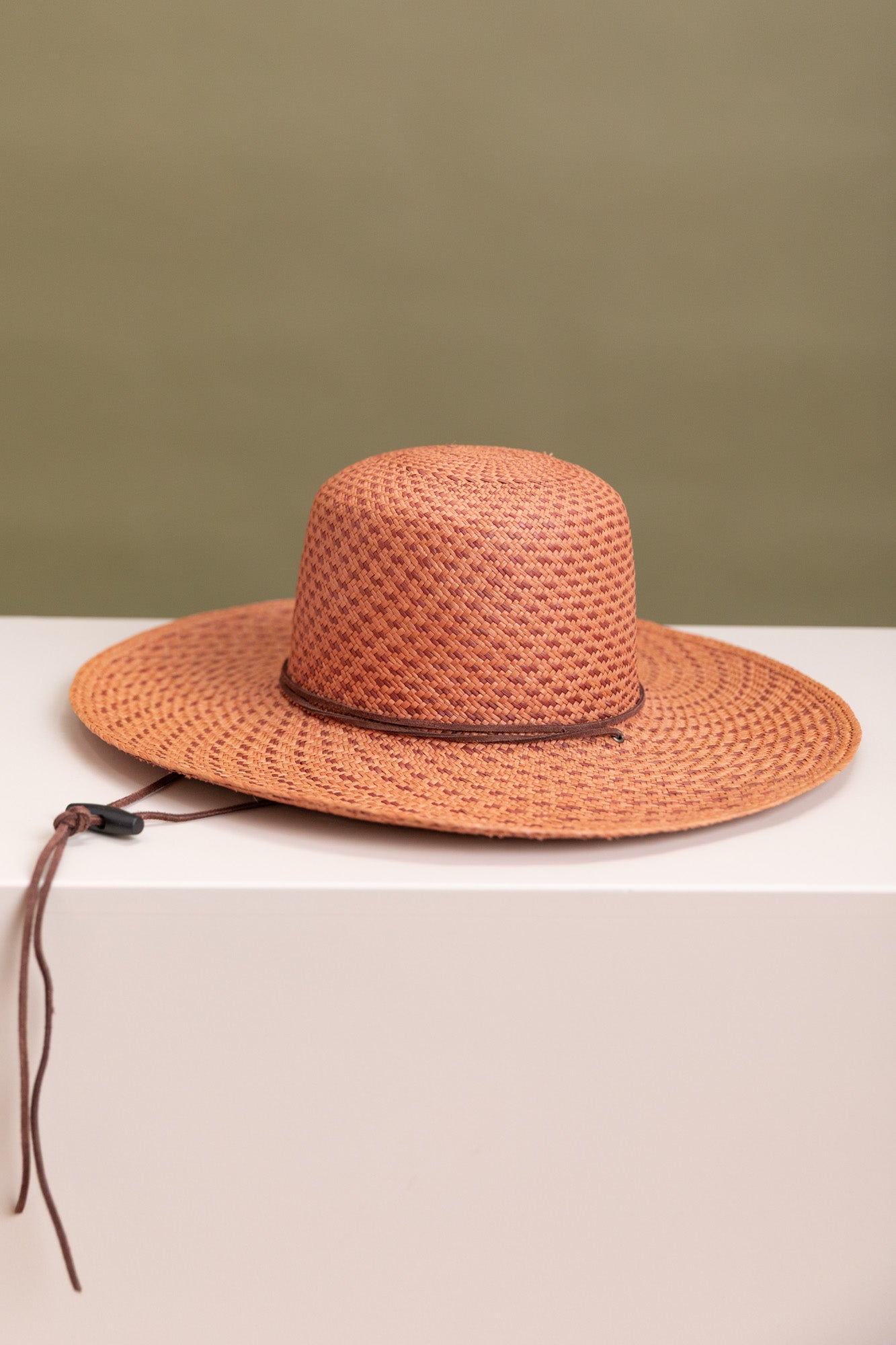 ALDER HAT IN TOQUILLA STRAW