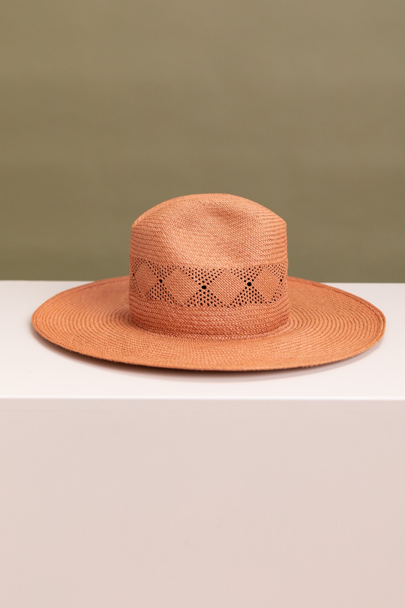 SAVOY EXTRA IN PANAMA STRAW