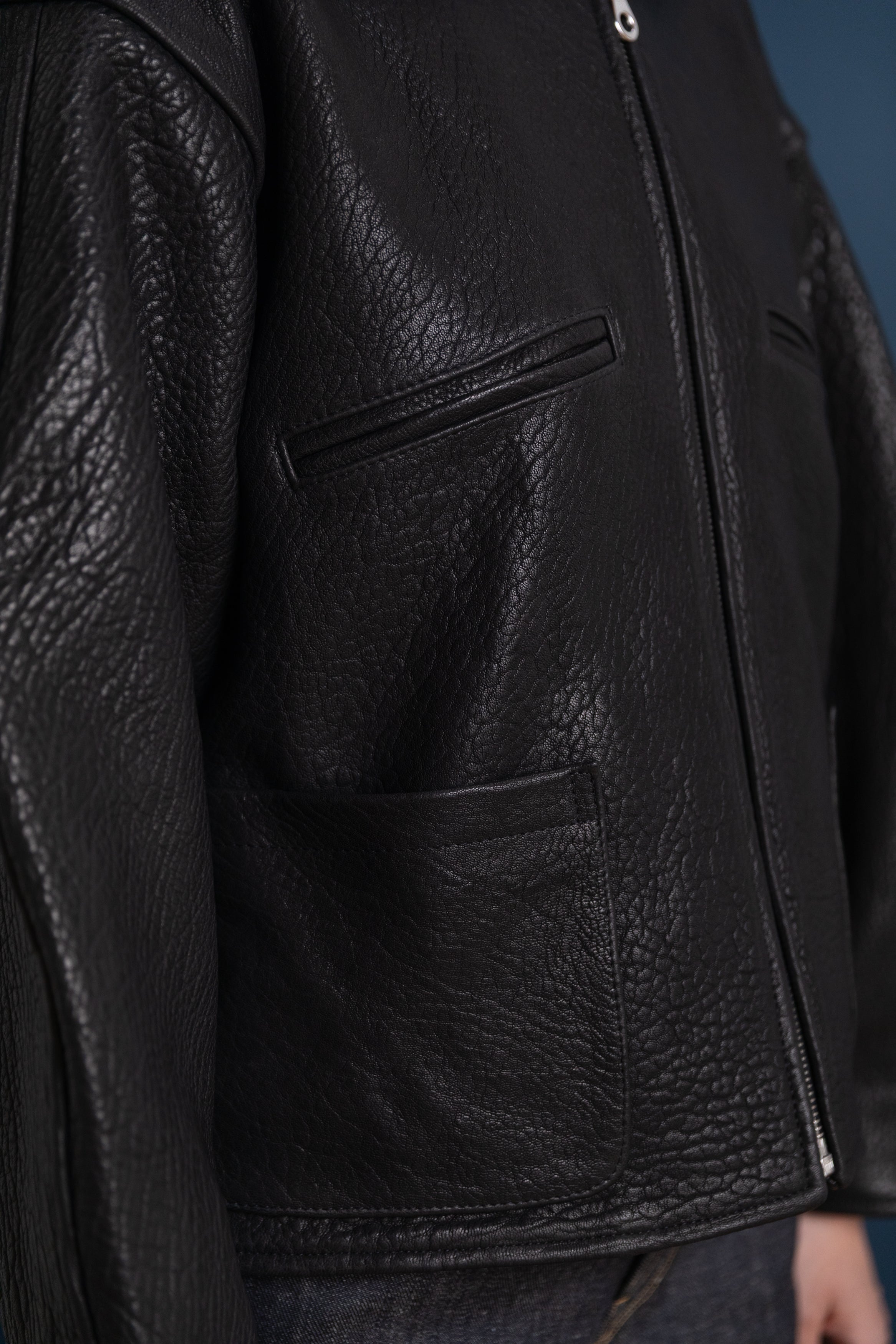 STRETCH WRINKLE LEATHER FLYING JACKET IN LIQUORICE