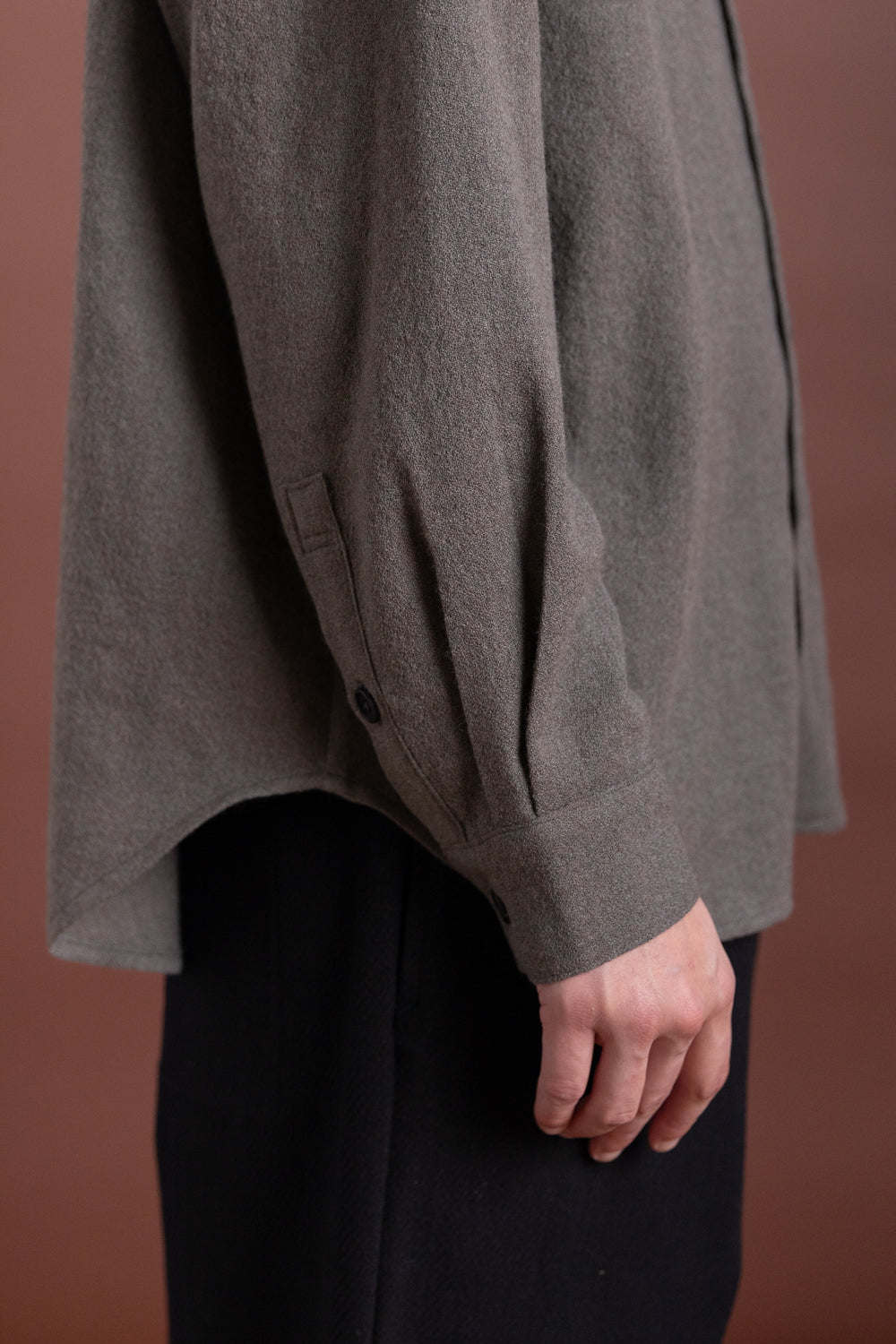 BIG SHIRT TWO IN HEATHER GREY WOOL GAUZE