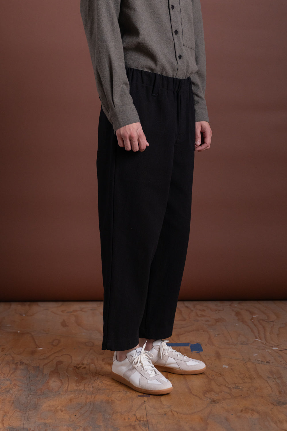 ELASTIC PANT IN BLACK COTTON KERSEY