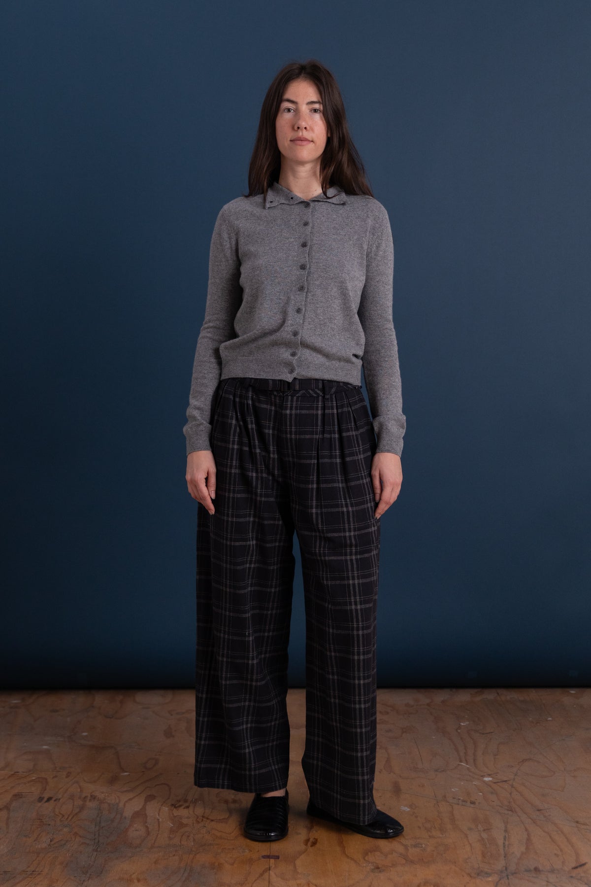 BELTED WIDE PANTS IN GREY CHECK WOOL