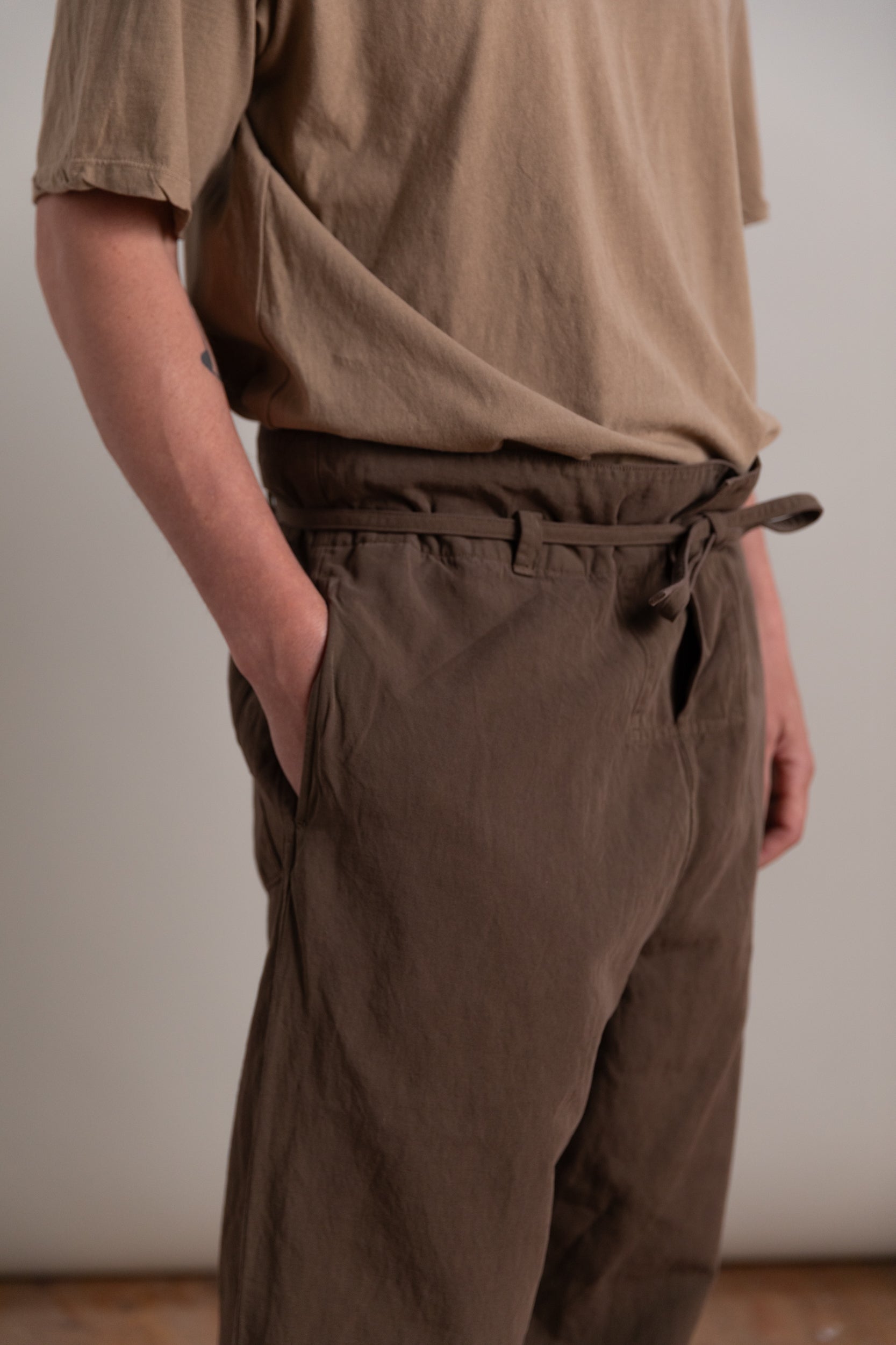 GABA TRAVELLER EASY PANTS IN CUB BROWN