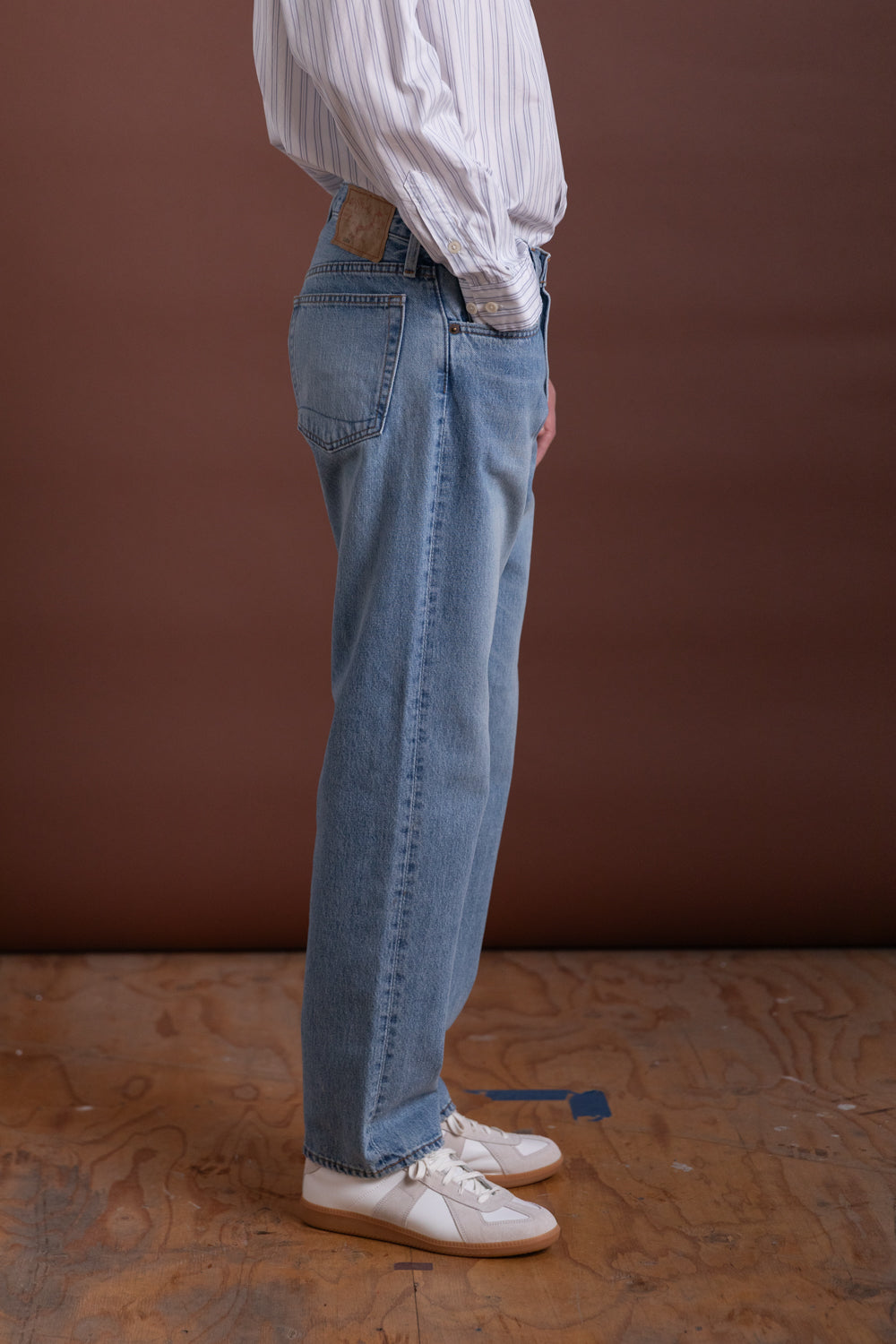 105 90s DENIM IN SKY BLUE