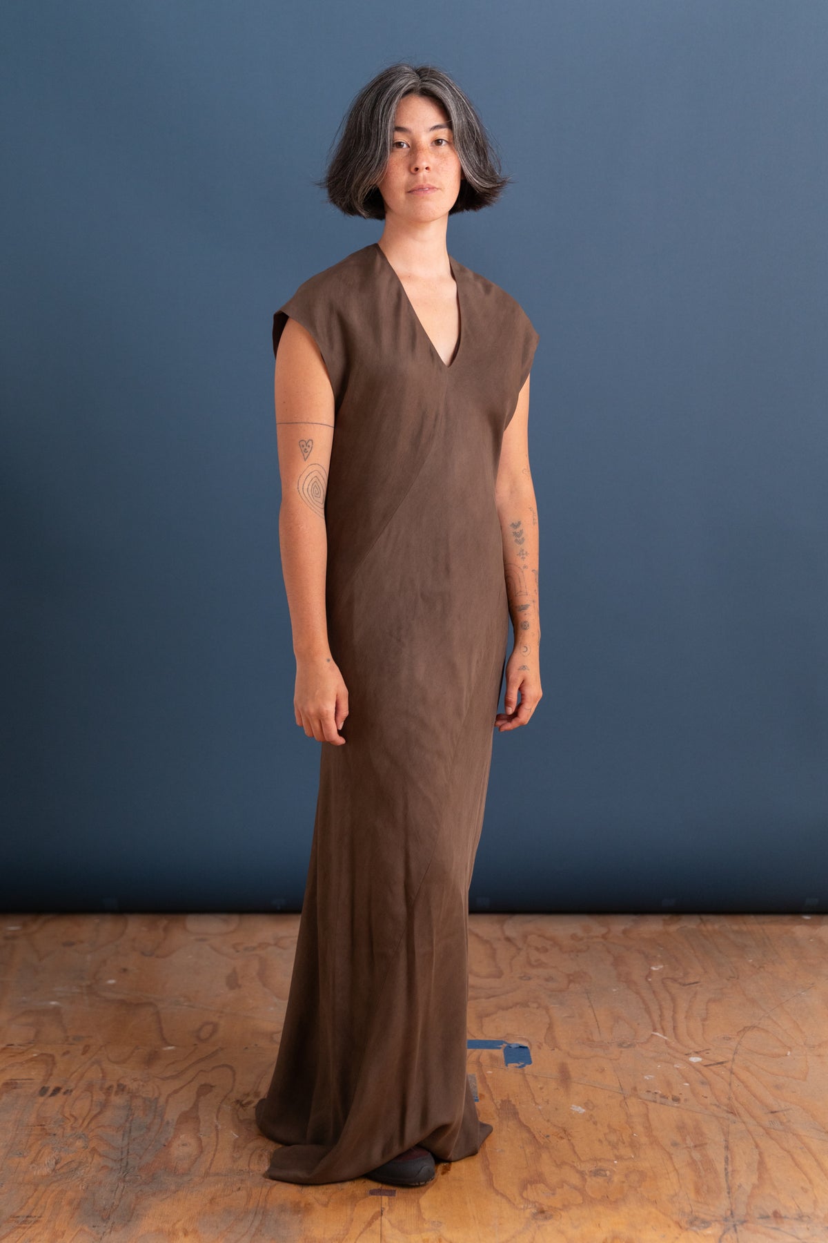 INFINITE DRESS IN MUD DYED BROWN