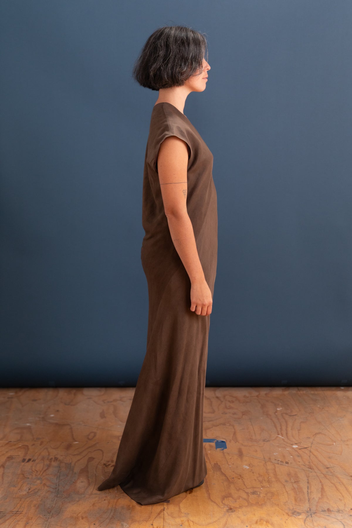 INFINITE DRESS IN MUD DYED BROWN