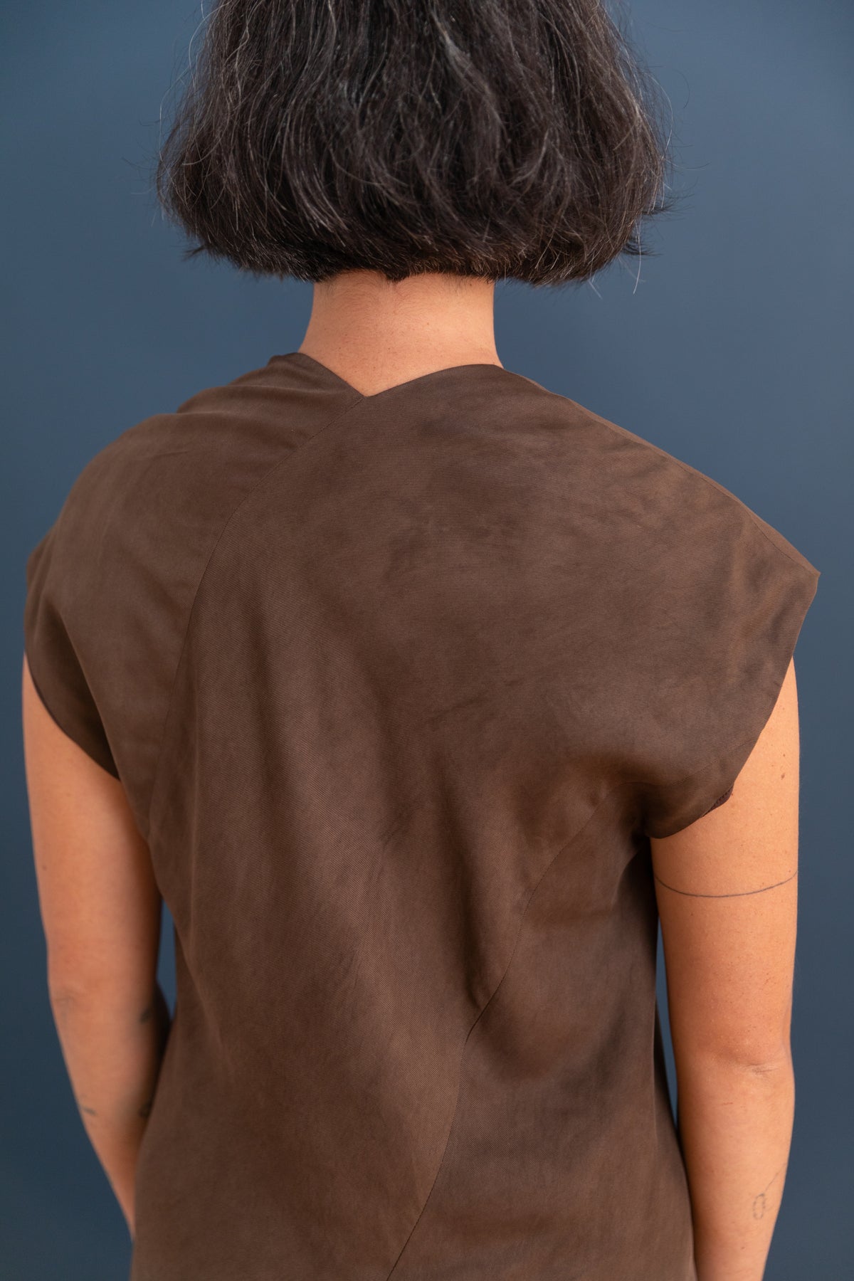INFINITE DRESS IN MUD DYED BROWN