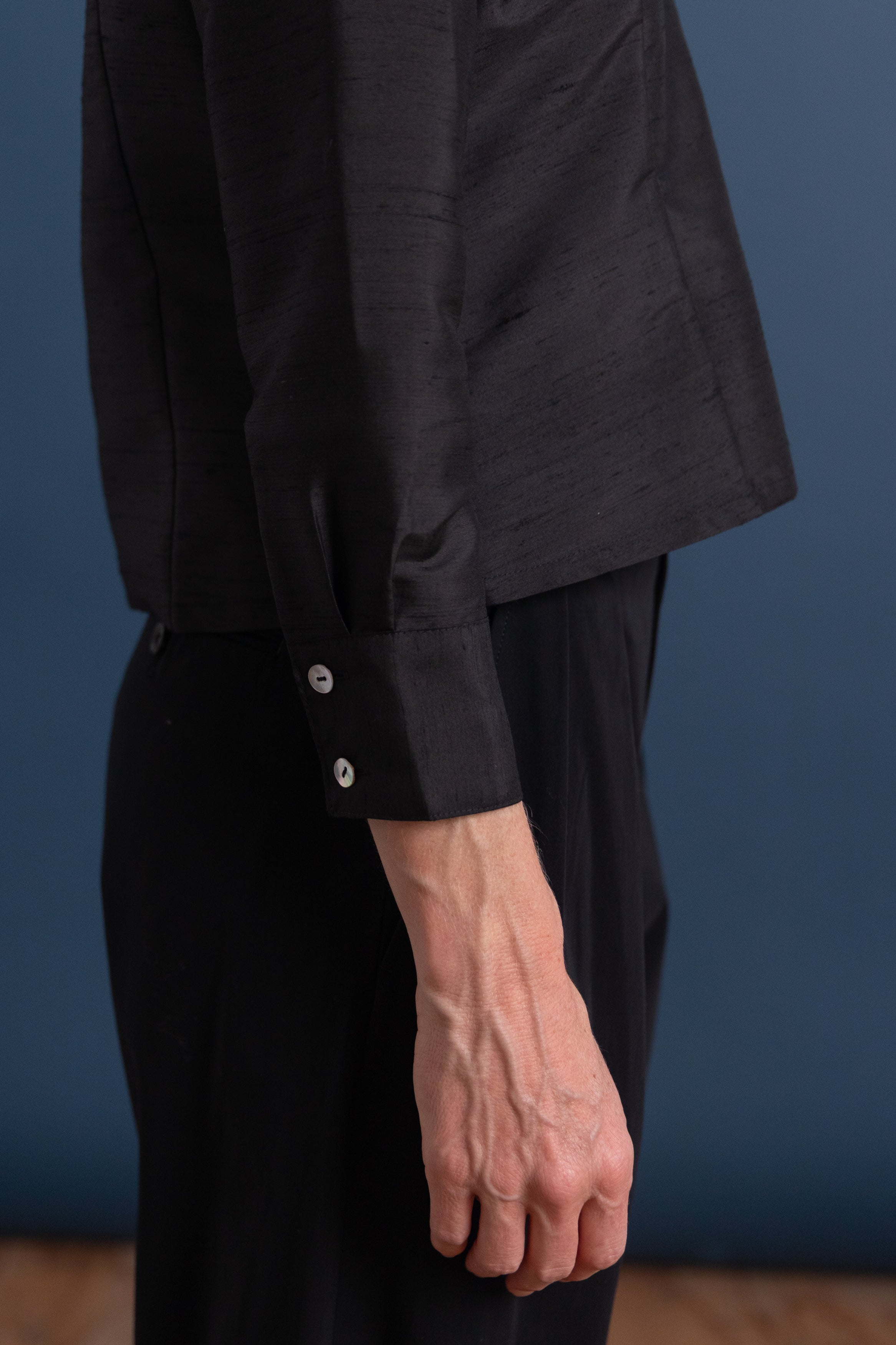 AMALIA BLOUSE IN BLACK SILK SHANTUNG
