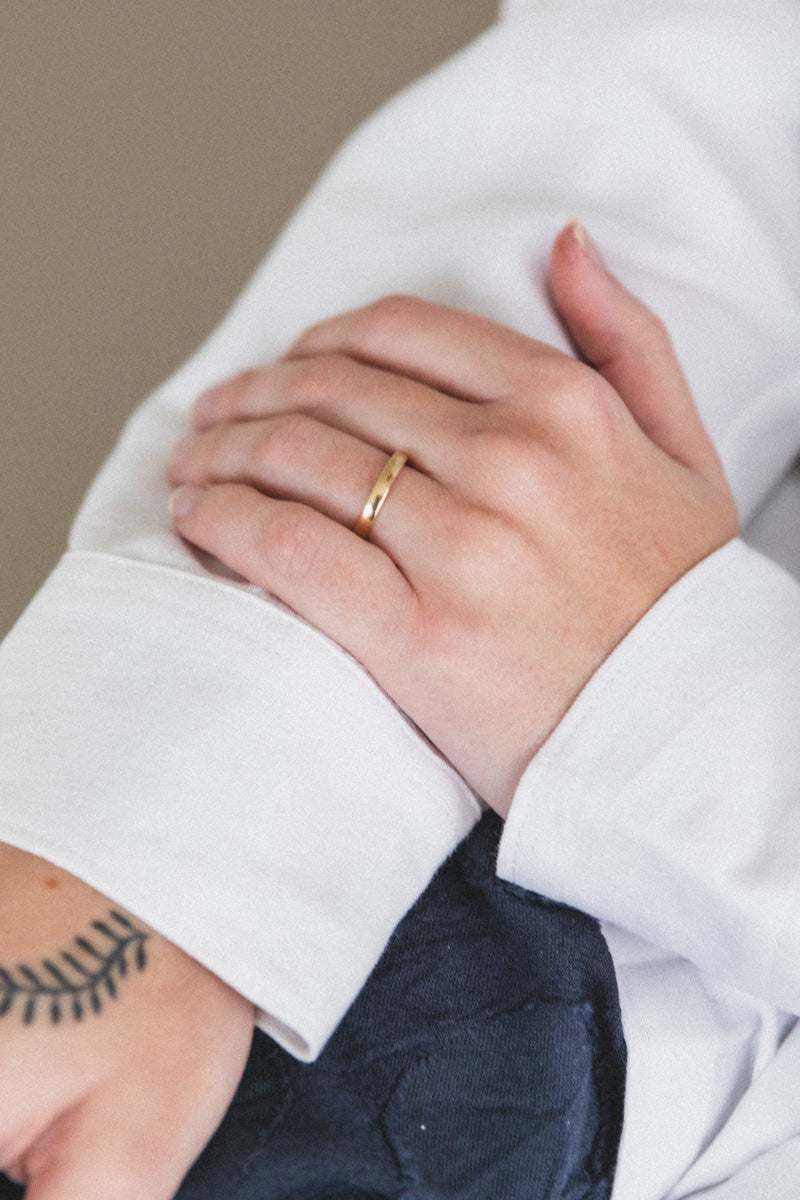 SQUARE BAND IN 14K GOLD