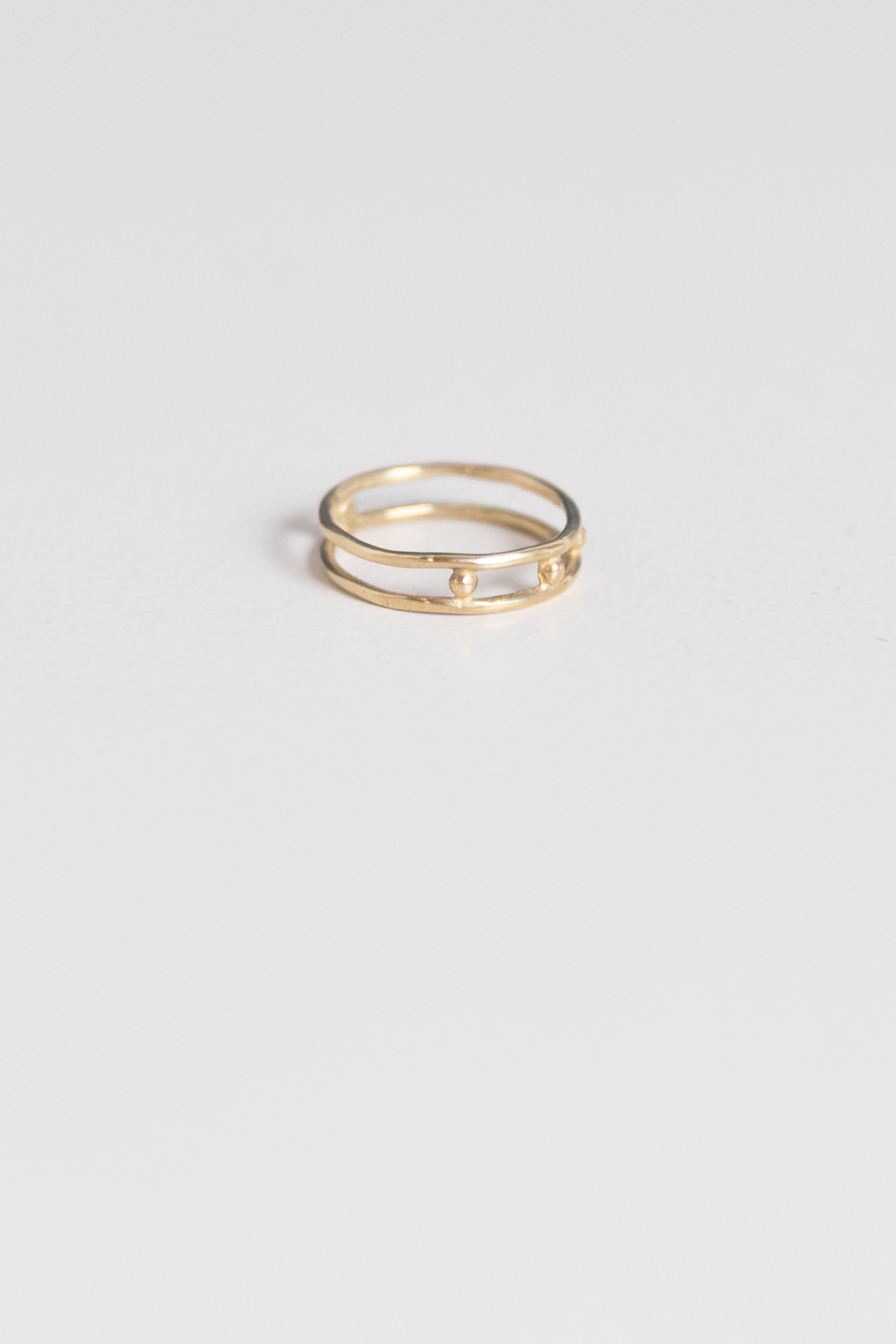 THIN VIENNA RING IN BRONZE