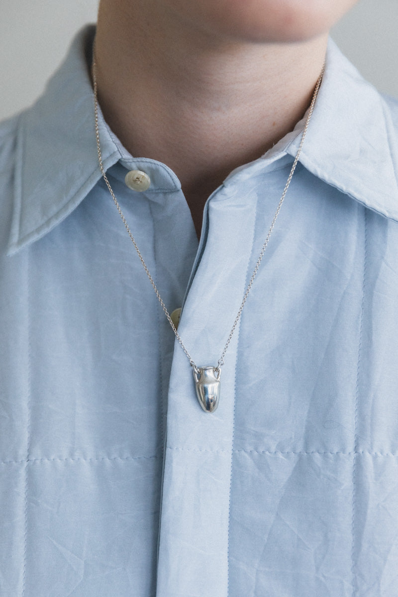 VASE NECKLACE IN SILVER