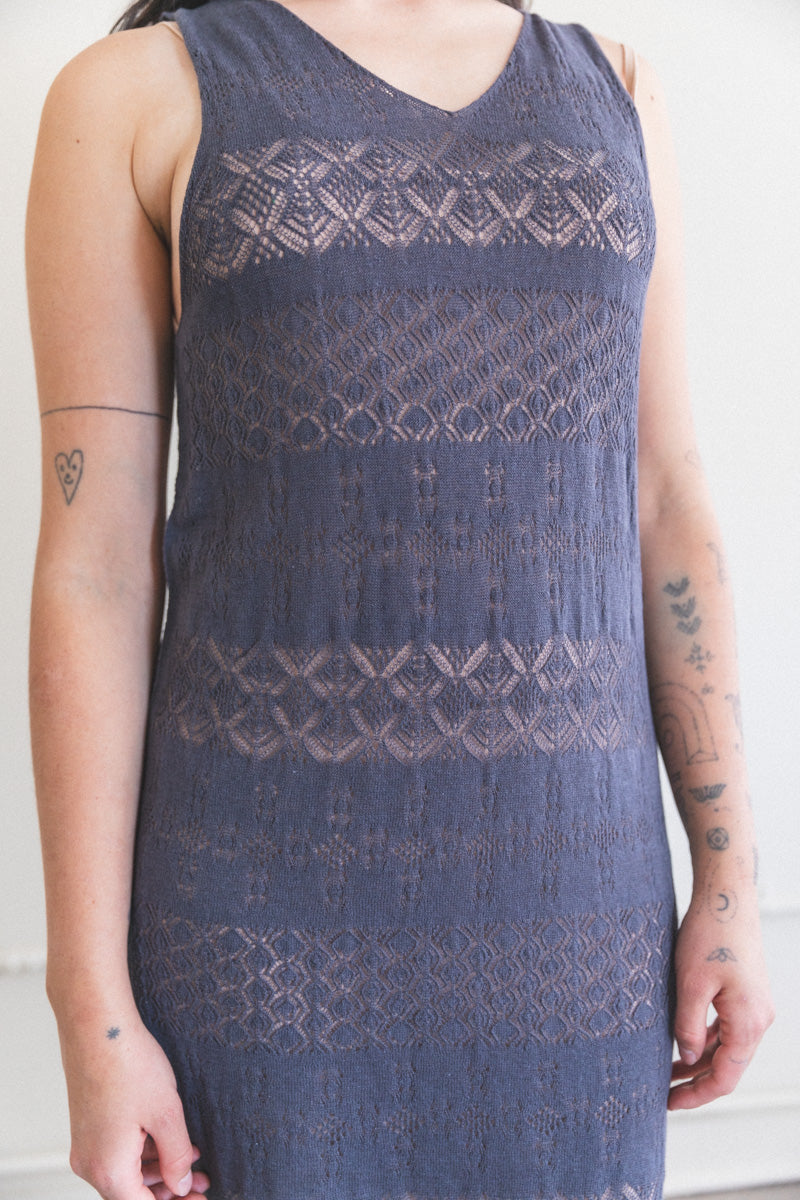 KNITTED LACE DRESS IN CHARCOAL
