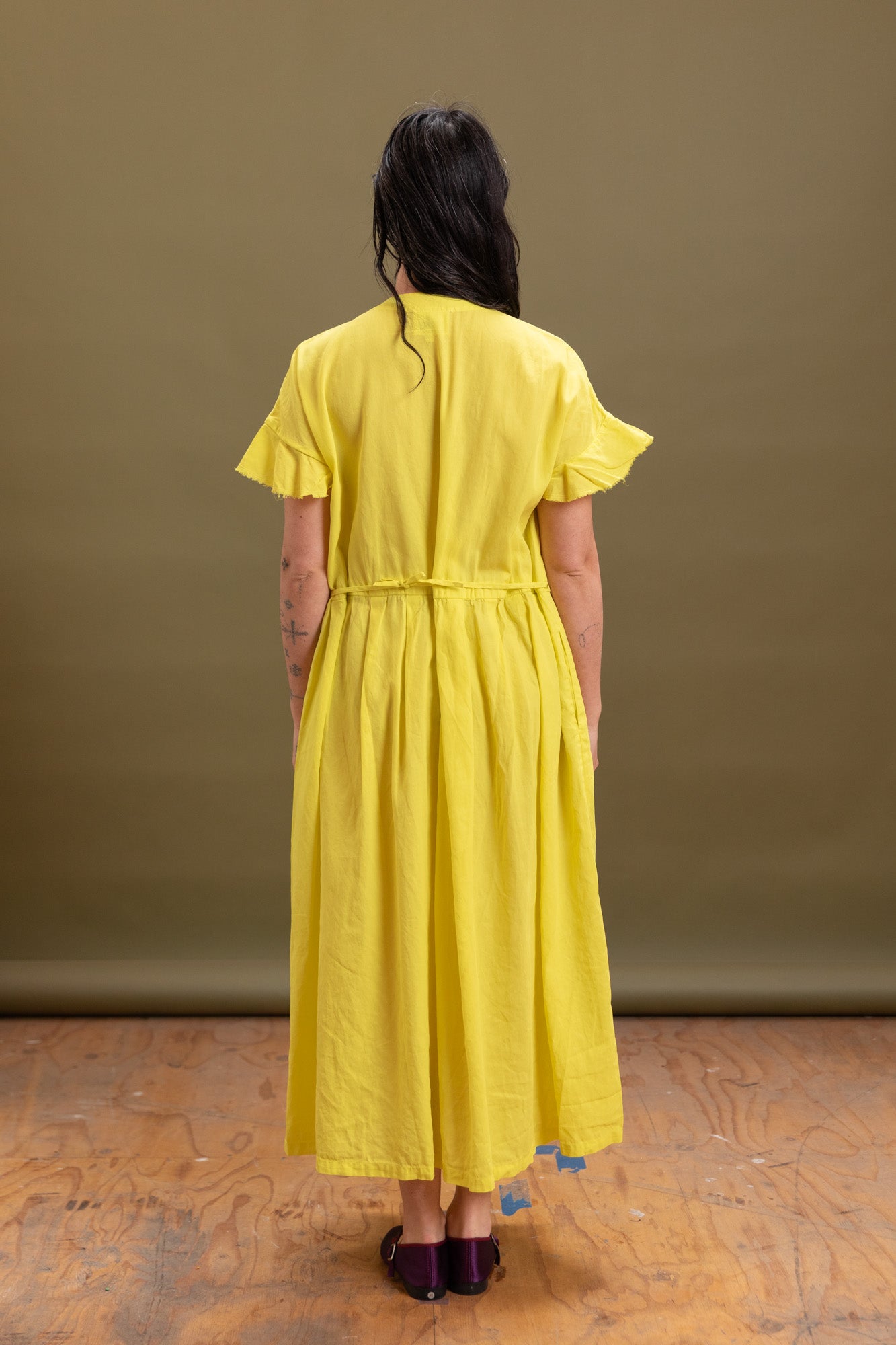VIYELLA DRESS IN YELLOW COATED COTTON